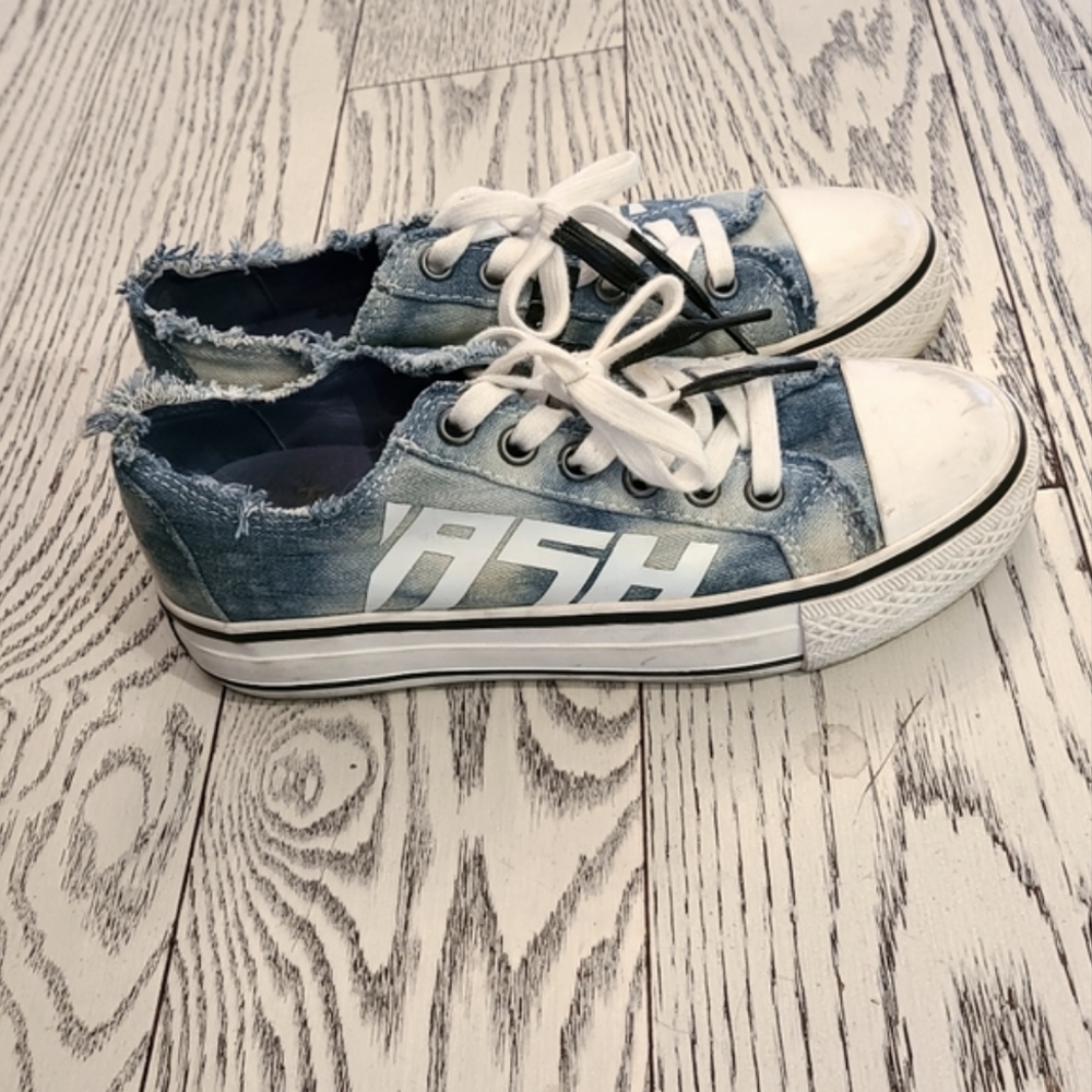 ASH KEDS *above see level*
